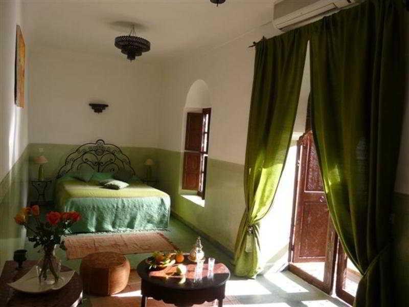 ไรแอด สิดิ อายุบ Hotel มาร์ราเกช ภายนอก รูปภาพ